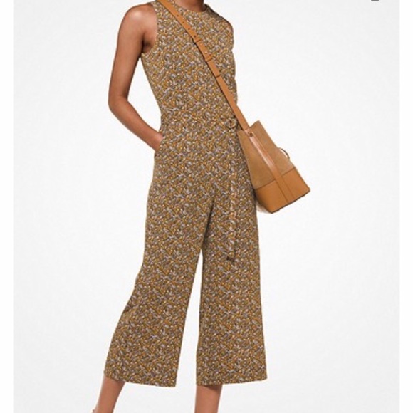 SOLD⛔️Authentic MK Suede/Leather bucket w pouch - Picture 4 of 8